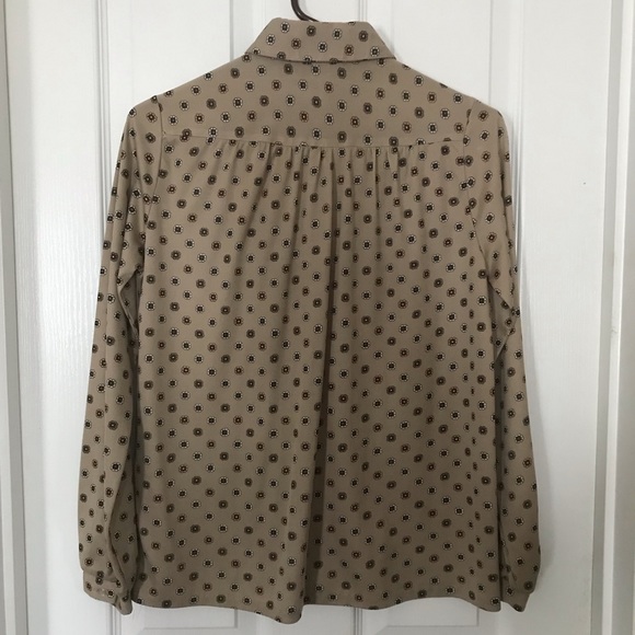 Vintage Woman’s Blouse - Picture 2 of 3